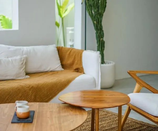 Tala - Stylish 1br Designer In Pererenan Villa *